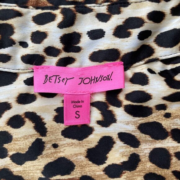 Betsey Johnson Cheetah Print Brown Silky Shirt Blouse Size Small Women’s - Picture 6 of 13